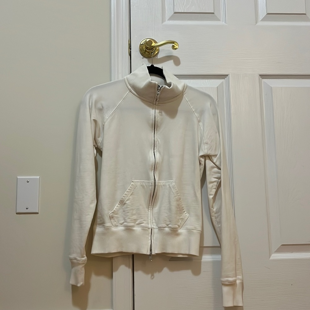 White zipped hoodie from Enza